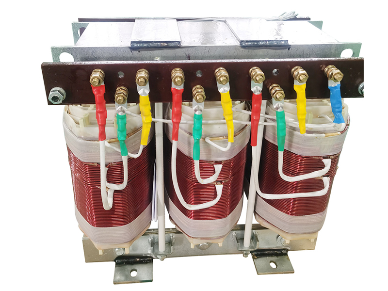 三相自耦变压器